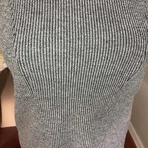 Olive and Oak Ribbed Tank - Picture 3 of 5